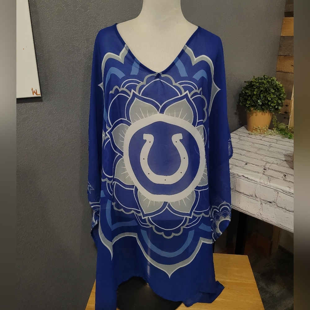 Womens Sheer Colts Poncho